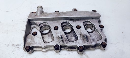ABDECKUNG DER VENTILE RECHTS AUDI A4 A6 C6 3.2 06E103472L