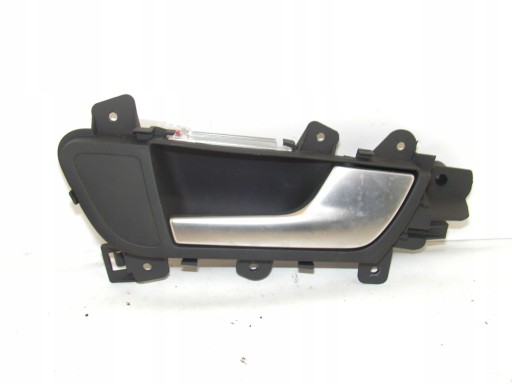Audi handle inner right rear part 8K0839020