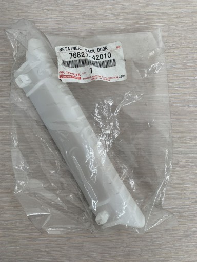 НАКЛАДКА ЗАДНЕЙ ДВЕРИ TOYOTA RAV4 76827-42010