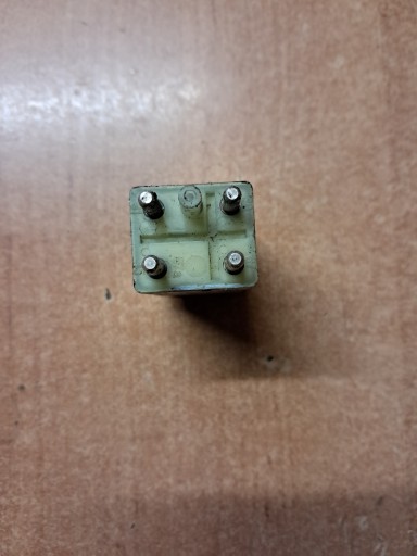 relay PRZECIAZENIOWY MERCEDES W126 107 1265404745