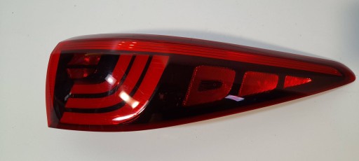 Kia Sportage QL GT 2015-2018 light rear right 92402F11 (R52)