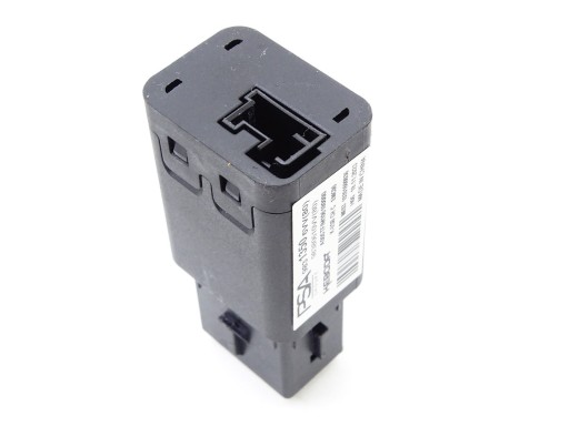 adapter PORT ZLACZE USB C PEUGEOT 208 II 3008 III 5008 III 98313506VV