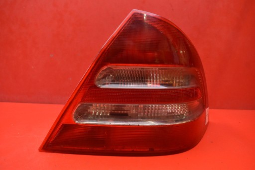 feu droit arrière arrière MERCEDES C-classe W203 berline 00-04