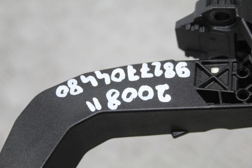 accelerator pedal caps PEUGEOT 2008 II 2 9827704480
