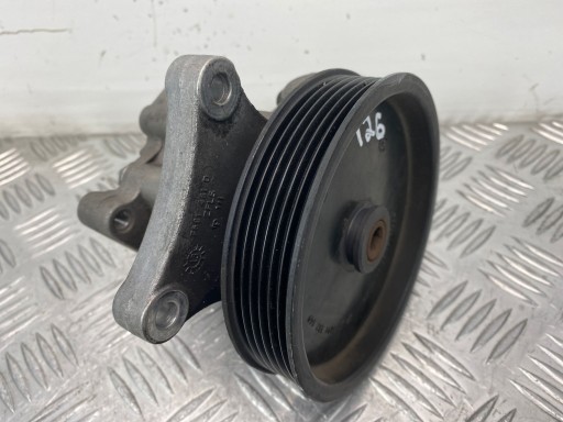 Mercedes C200 W204 1.8 CGI servo pump A0064666801