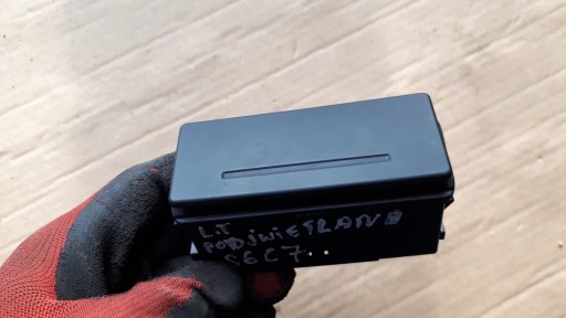 S6 C7 A6 4g попільничка ліва задня ліва A7 4g S7