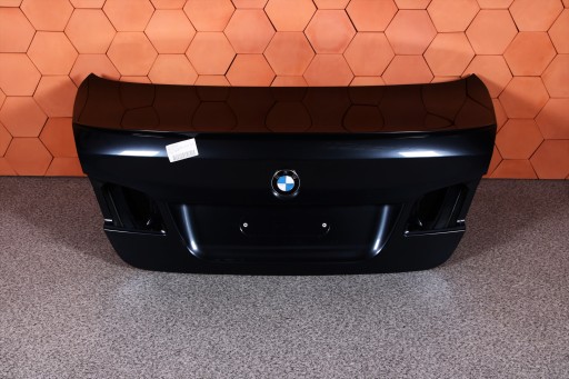 BMW M5 F10 boot door rear spoiler colour B41