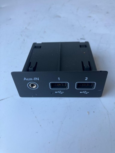 Adapter, Stecker AUX USB RENAULT ZOE II LIFT 280231553R