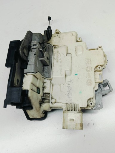 lock door right front 7 Pin Seat Toledo III 2.0 06r TDI 23D05