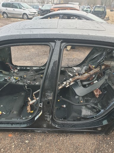 1111111111 - CHRYSLER 300C СТОЙКА ЛЕВАЯ, ЛЕВАЯ РАМА