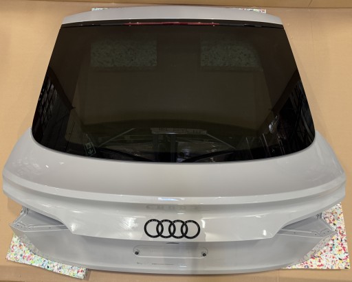 AUDI E TRON Q8 SPORTBACK kapota kufru záď 4K4827025C LZ1W 69km demo