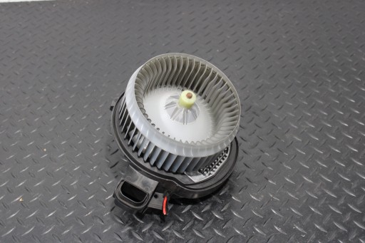 DMUCHAWA ventilátor fütések JAGUAR F-PACE X761