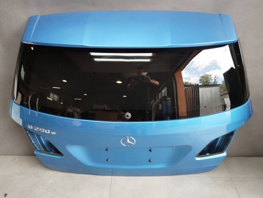 Mercedes-Benz B W246 W242 boot door window 162