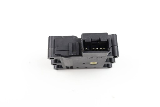 MAZDA 6 and GG GY mini motor of the heating 7115Z