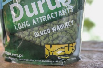 Meus Pellet Durus z Dziurą 18mm Ryba 1KG