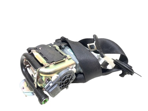 Ремень безопасности левый MERCEDES W204 616426600