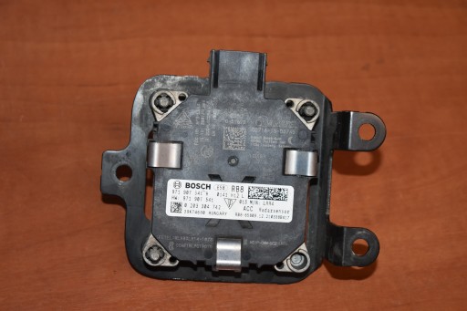 IDEALNY RADAR vorne links DISTRONIC PORSCHE PANAMERA 971 LEGALNY LIFT 1