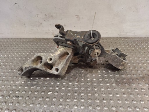holder engine mount 112101360R RENAULT TRAFIC III VIVARO B 1.6 DCI 14