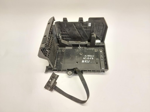 MERCEDES A-třída w177 držák držák akumulátoru 2475459400