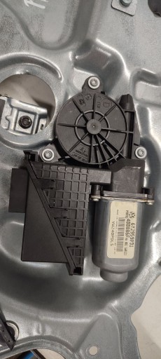mini motor windows right front VW Polo 9N LIFT 5D 1,4 16V