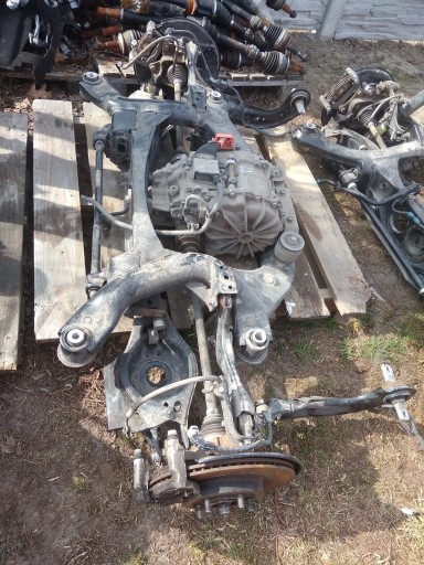 435y75557 - Toyota rav4 повна задня підвіска гібрид/бензин