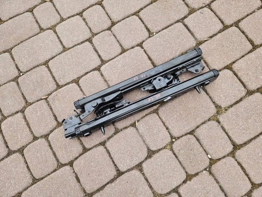 Szyny prowadnice seat driver´s of left left support Opel Astra K 13513135