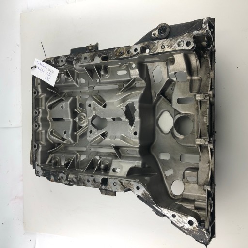A6510140200 - Основание масляного поддона MERCEDES W204 S204 C-Class E