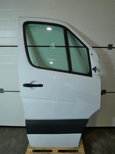 Tür rechts vorne MERCEDES SPRINTER A906