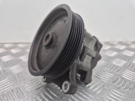 Mercedes E250 CGI W212 servo pump A0064666801