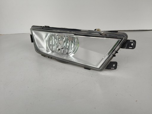 fog light right SKODA OCTAVIA III 3 5E 5E0 12-16