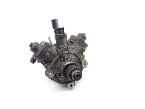 Einspritzpumpe AUDI A6 Q7 059130755CB