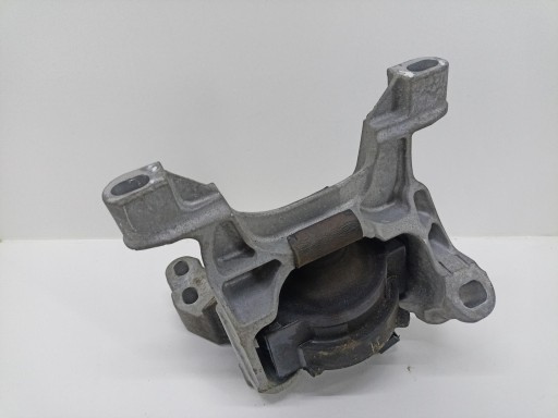 motortartó Mazda 3 3 2014