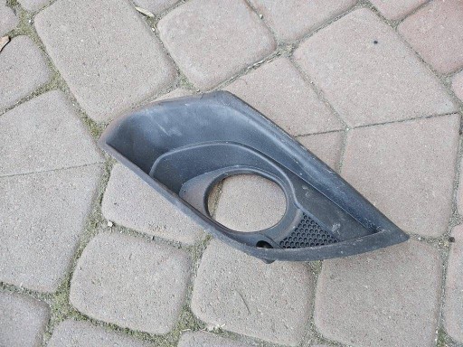 grid of a bumper fog lights right front Opel Corsa E 13450671