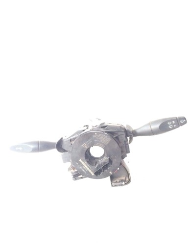 steering wheel levers and controls FORD FOCUS