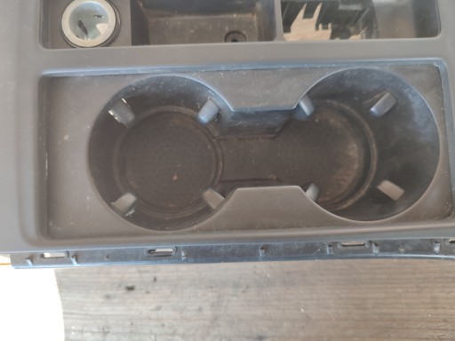 VOLKSWAGEN VW GOLF 7 bracket for KUBKI CUP HOLDER 5G0862531