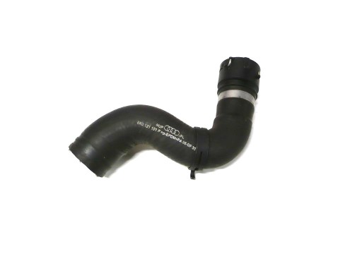 8K0121101P - Шланг радиатора AUDI A4 2.0 TDI 08-