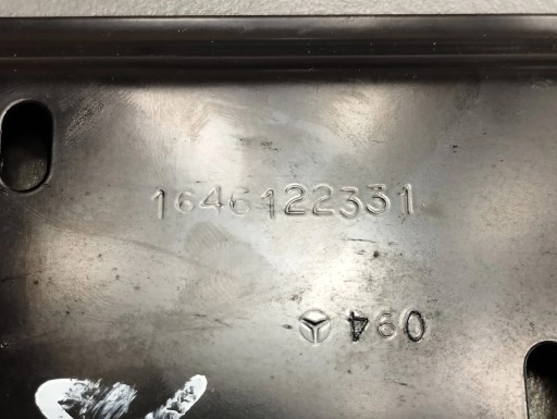 Mercedes ML W164 Support plaque Panneau A1646122331