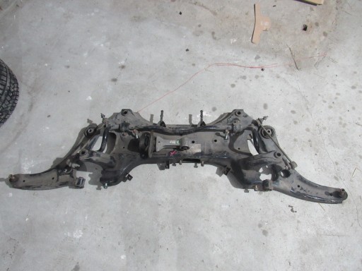 Hyundai i20 1.1Crdi 14- санная коляска