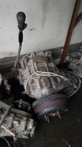 Патруль Y61 3.0 D редуктор ручної приводної коробки