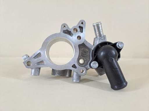 SUZUKI SX4 S-CROSS 18r LIFT 1.4T K14C kryt termosztát termostat KRUCIEC