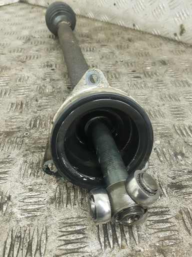 semi-axis semi-axis left front DACIA SANDERO and 1.4 petrol 2009 ROK