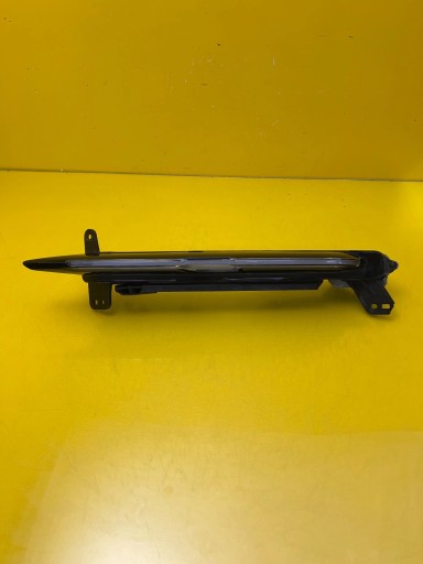 Feux phare Droit Feux antibrouillard Led DRL Porsche Cayenne III Lift 23- 9Y0 9Y0953082A
