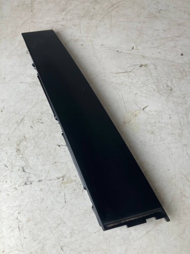 moulding cap door right rear part RENAULT ARKANA 822835315R
