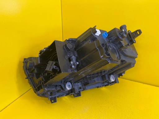light right BMW 7 G70 FULL LED Base 5A63718-02 2022