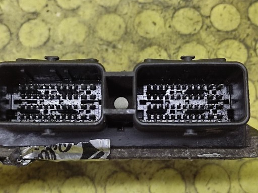 RENAULT CLIO II control unit of the engine 8200262881