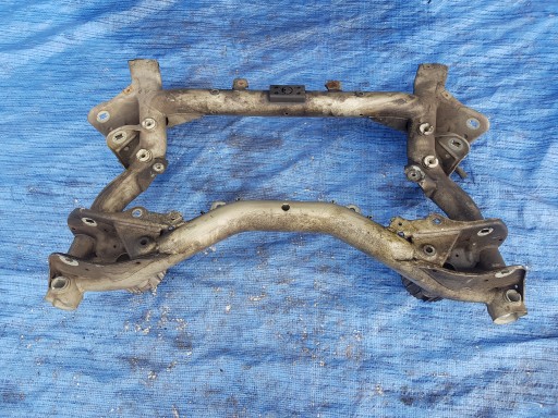 axle beam front of the engine MERCEDES W212 LIFT sider subframe axle beam