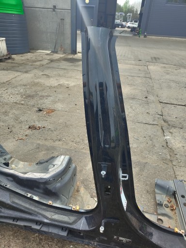 BMW 3 F30 pillar B pillar central right threshold colour 668