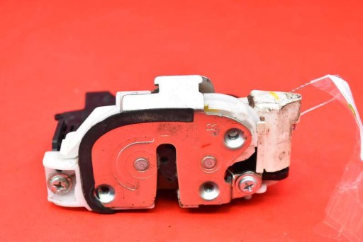 lock door right rear part rear MITSUBISHI L200 4 IV 06-15
