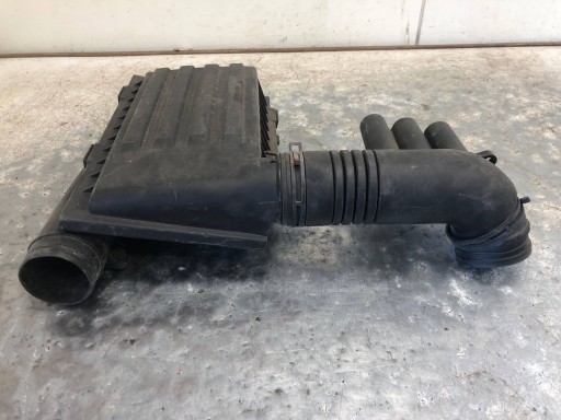 Boîte a filtre AUDI A3 8V 04E129611G 04E129651D
