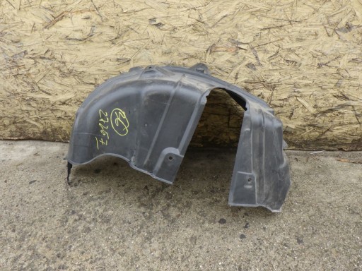 TOYOTA YARIS CROSS 20- mudguard right rear.